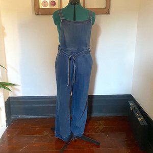 Universal Thread - Denim Overalls, Straight Leg, Umpire waist - Size 16